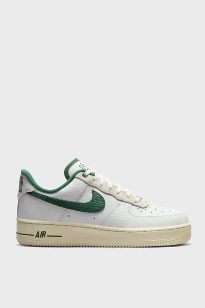 NIKE AIR FORCE 1 07 LX